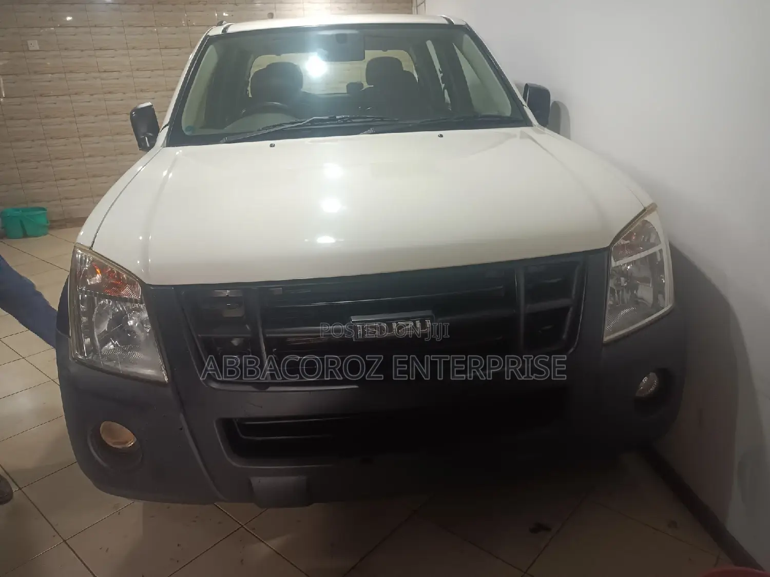 Isuzu D-Max 2012 White