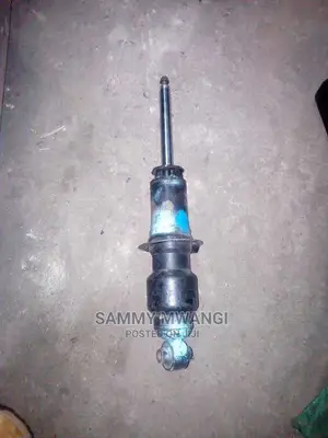 Subaru Outback Rear Shock in Good Quarity