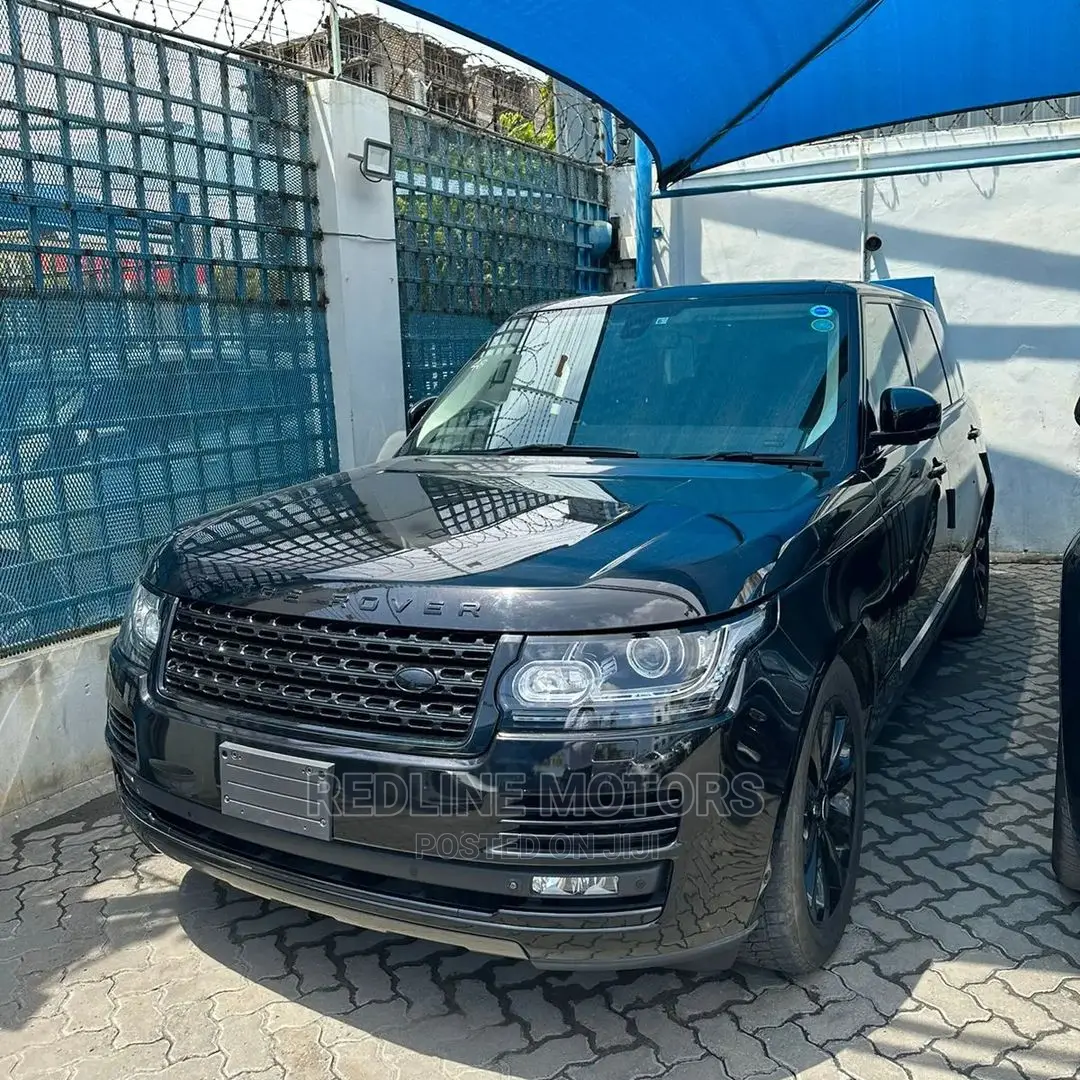 Land Rover Range Rover Vogue 2016 Black