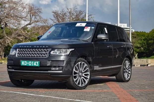 Land Rover Range Rover Vogue 2016 Black