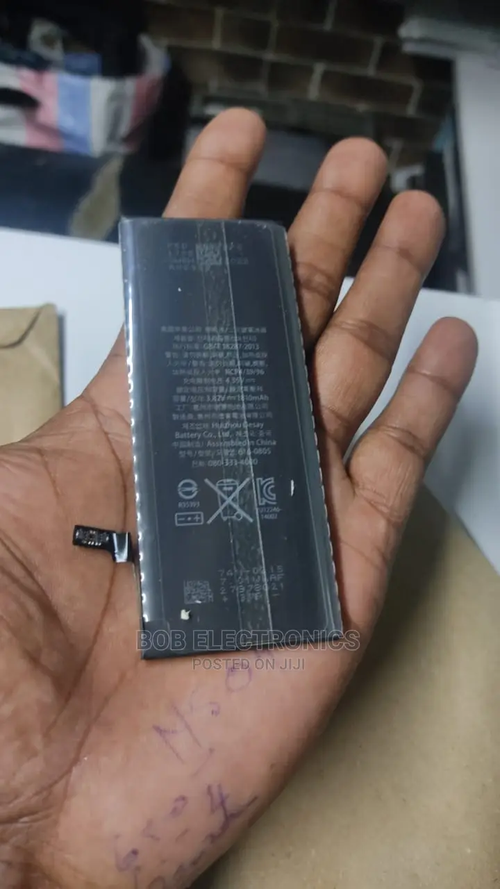 Original iPhone Battery Replacement