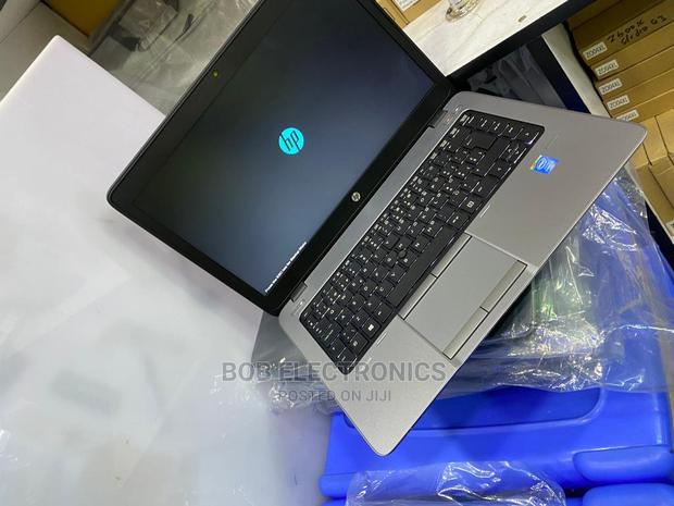Laptop HP 15-Dw1197nia 4GB Intel Core I5 HDD 500GB