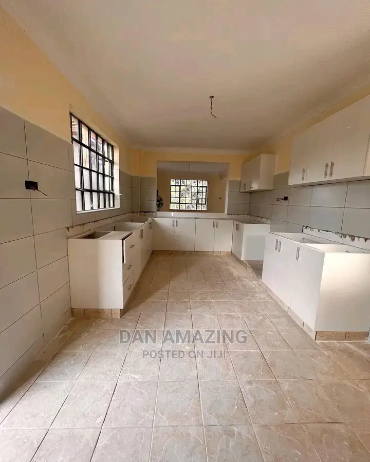 5bdrm Maisonette in Ngong for Sale