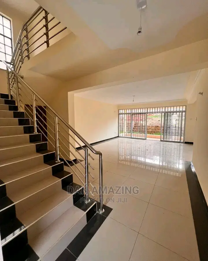 5bdrm Maisonette in Ngong for Sale