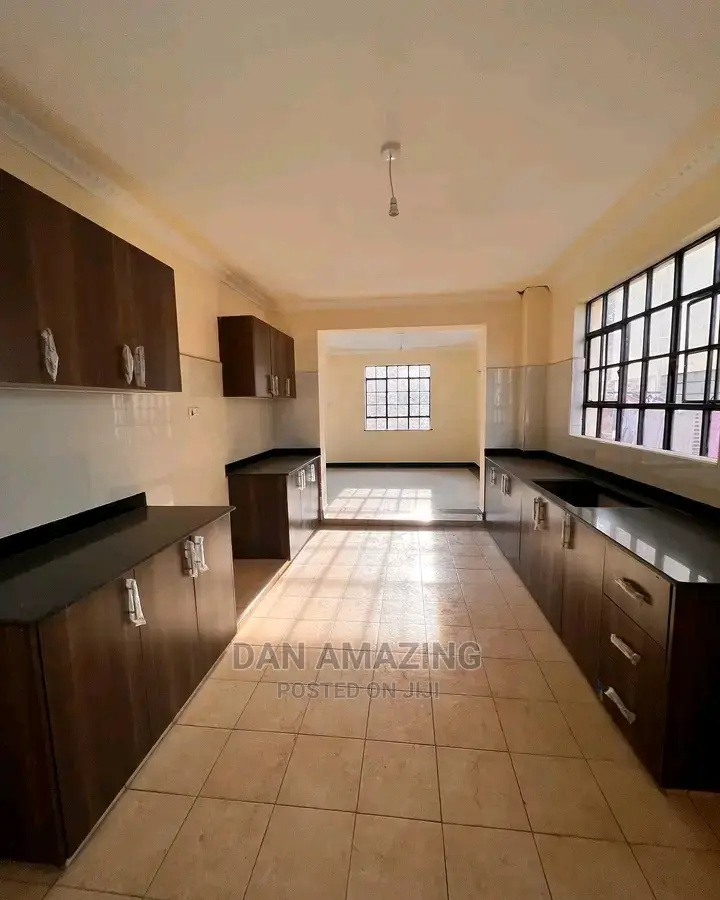 5bdrm Maisonette in Ngong for Sale