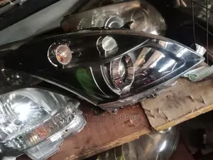 Swift 2015/2016 Headlight Xenon