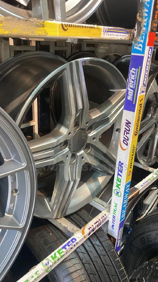 Mercedes Benz 18 Inch Set - main view
