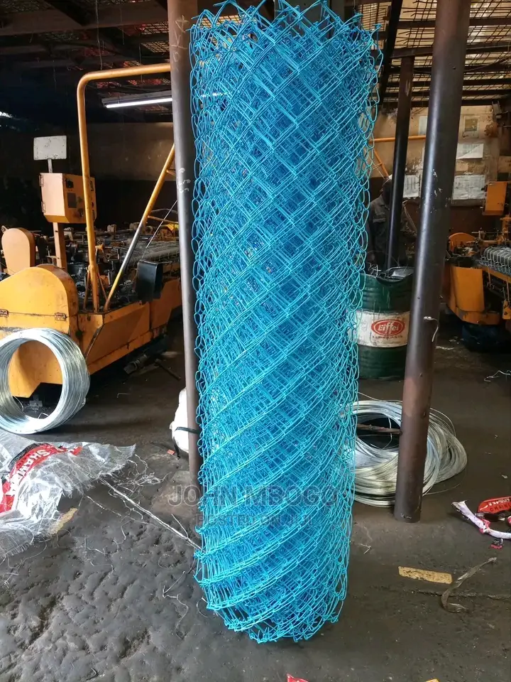Coloured Chainlink Knuckled Edge
