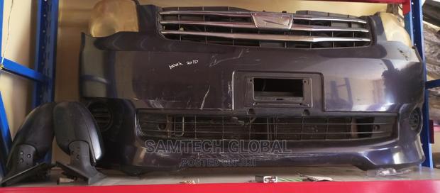 Toyota Noah 2010 Nosecut