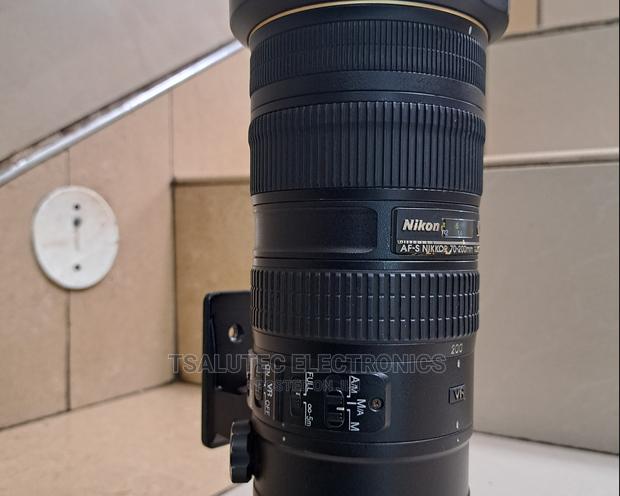 Nikon Telephoto Lense 2.8