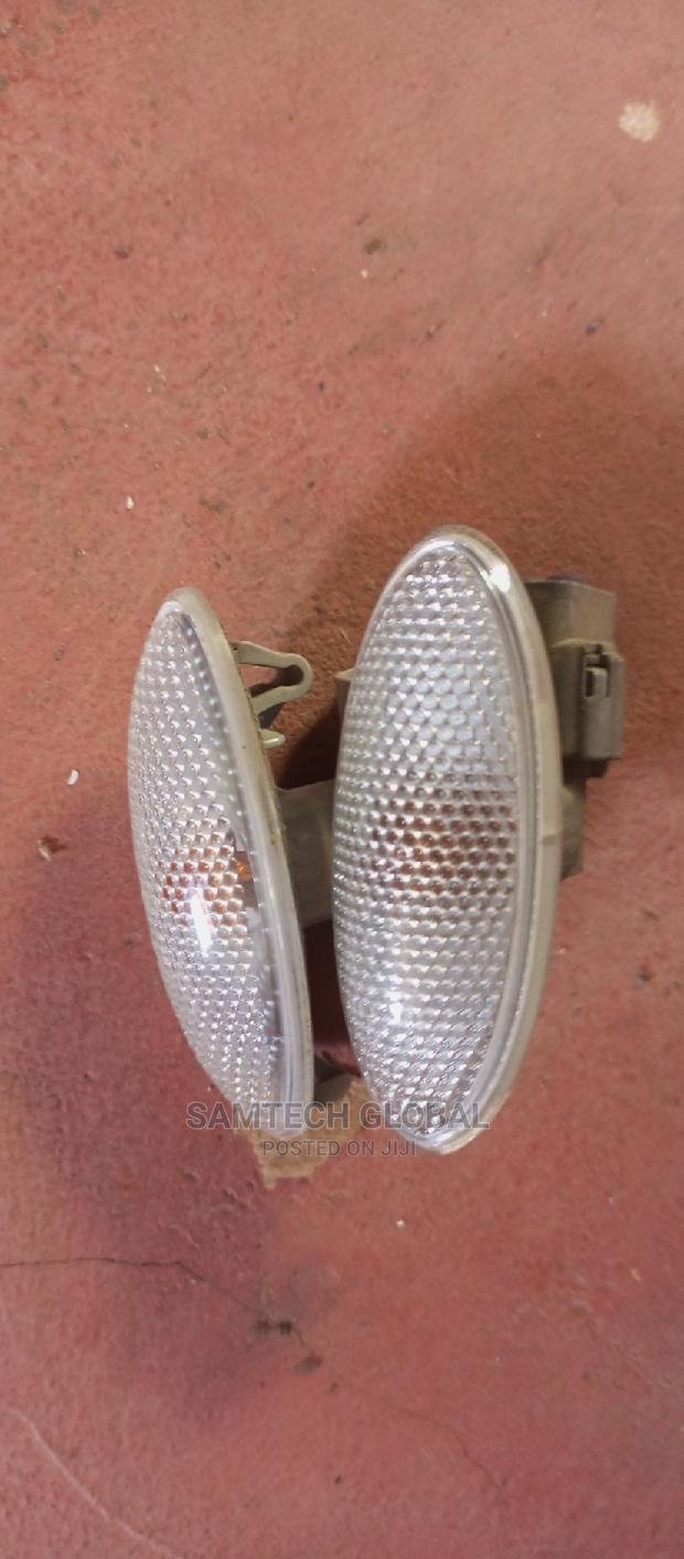 Strong Wing Reflector