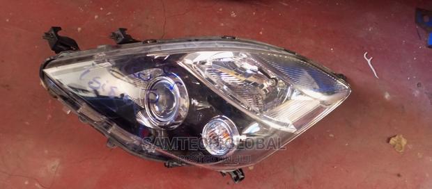 Isis 2010 Headlight Xenon