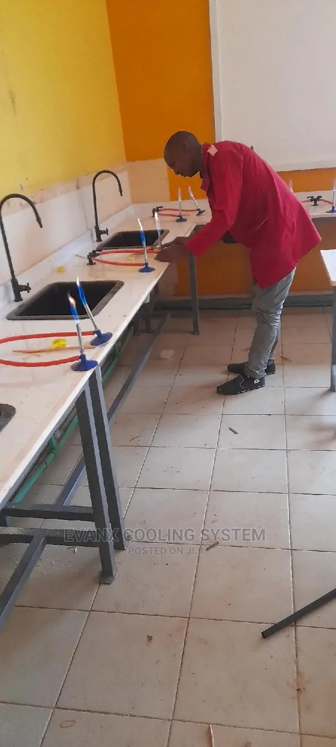 Gas Lab Installation