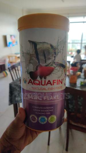 250ml Aquafin Fish Flakes - thumbnail 2