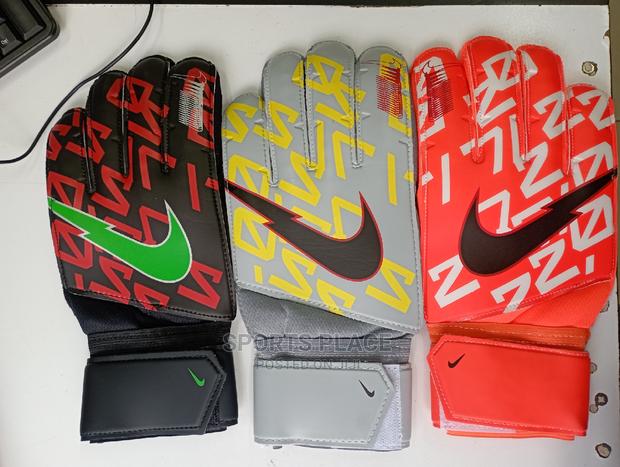Nike Shot Block Goalkeeper Gloves