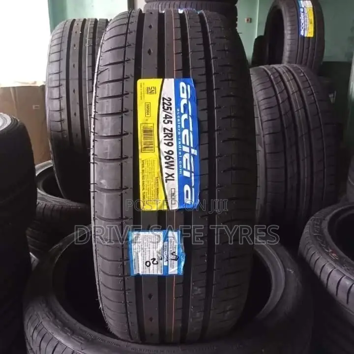 225/45 R19 Accelera Tyres 96W XL( Indonesia)