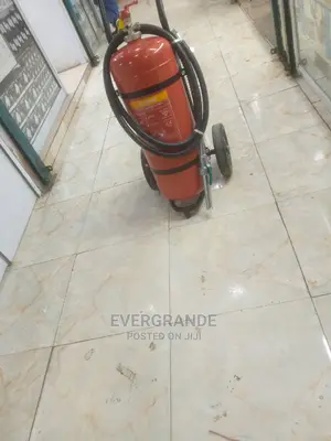 25l Foam Fire Extinguisher Trolley!