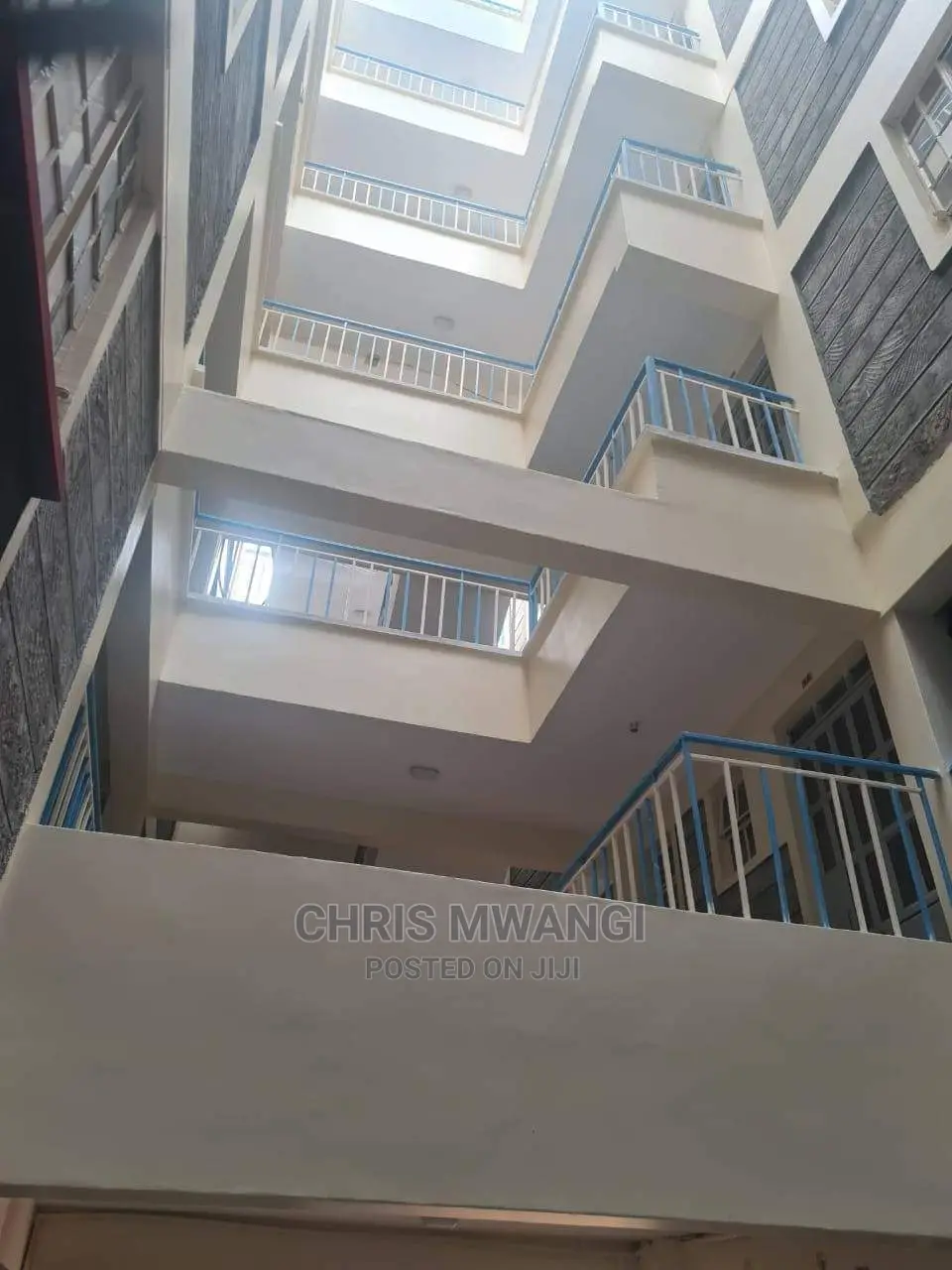 2bdrm Block of Flats in Donholm, Greenspan for Sale