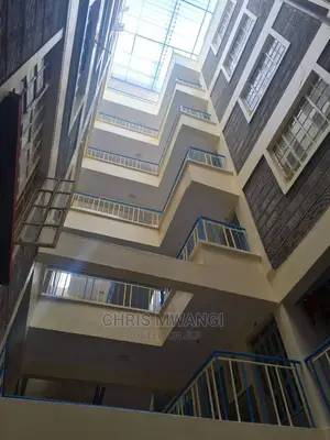 2bdrm Block of Flats in Donholm, Greenspan for Sale