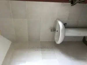 5bdrm Maisonette in Syokimau, Gateway Mall Area for Sale