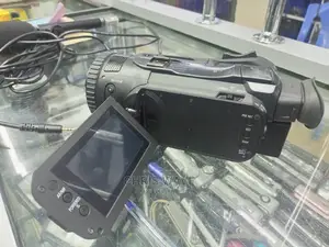 Canon HFG60 Camcorder Livestream