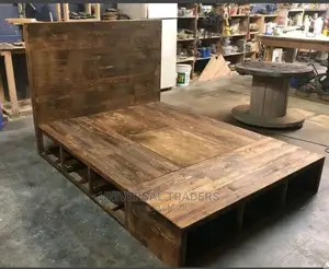 Pallet Bed