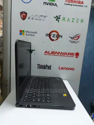 Laptop Lenovo 100e 4GB Intel Celeron HDD 320GB