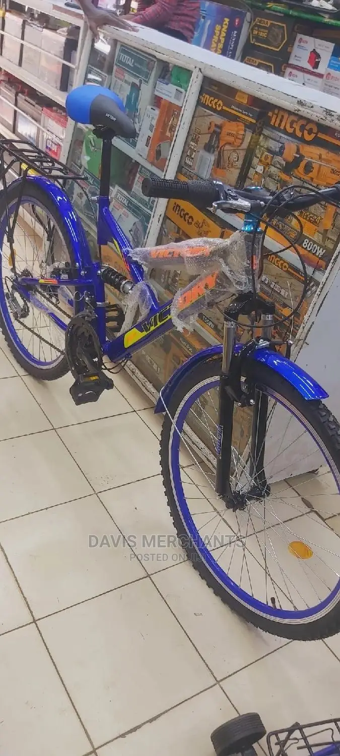 Bicycle With 21 Gear and Middle Shock