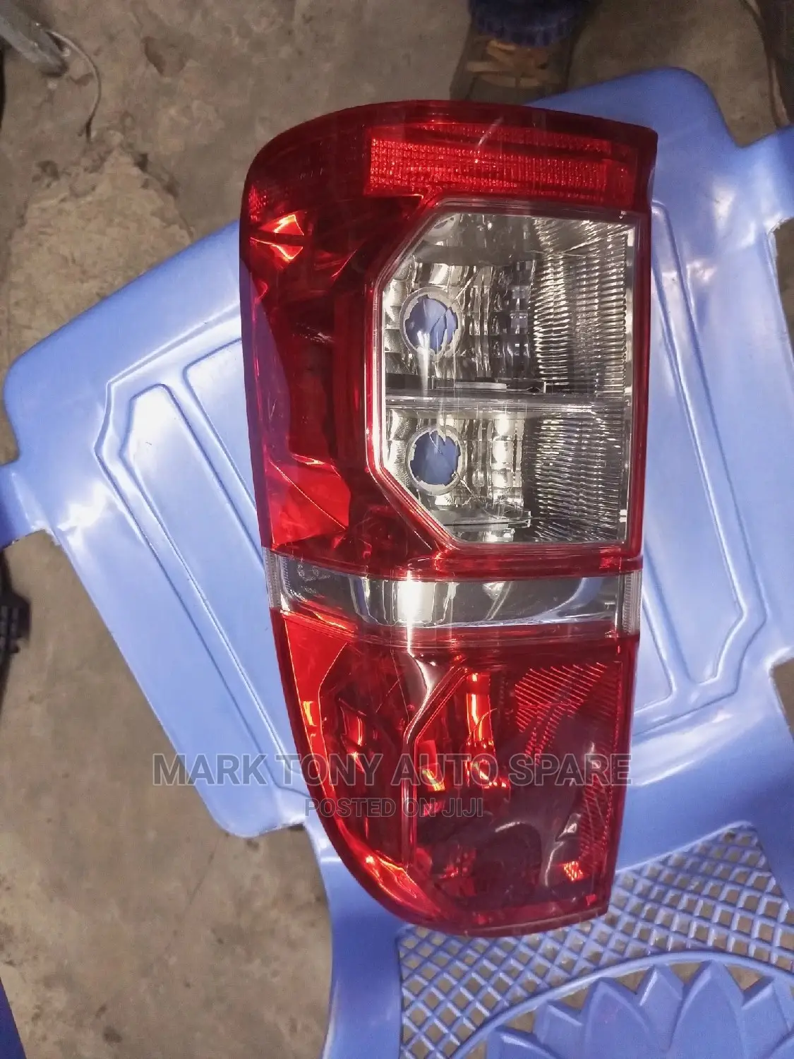 Hilux Vigo Backlight 2010