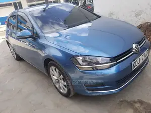 2014 Volkswagen Golf in Blue - A Perfect Blend of Style & Economy