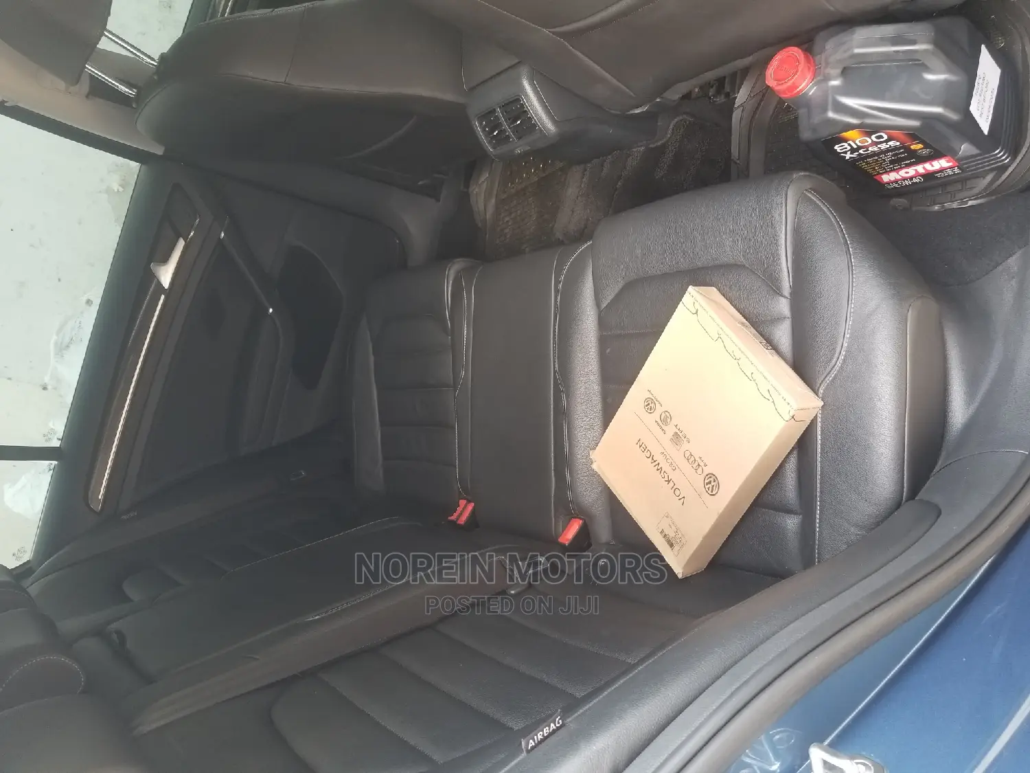 Volkswagen Golf 2014 Blue