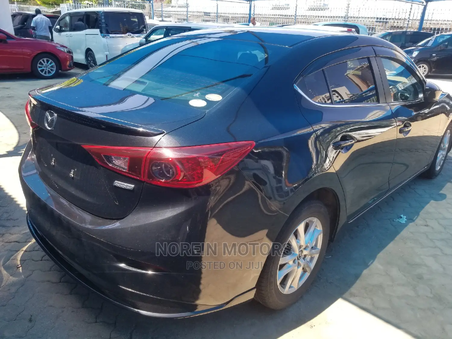 Mazda Axela 2015 Black