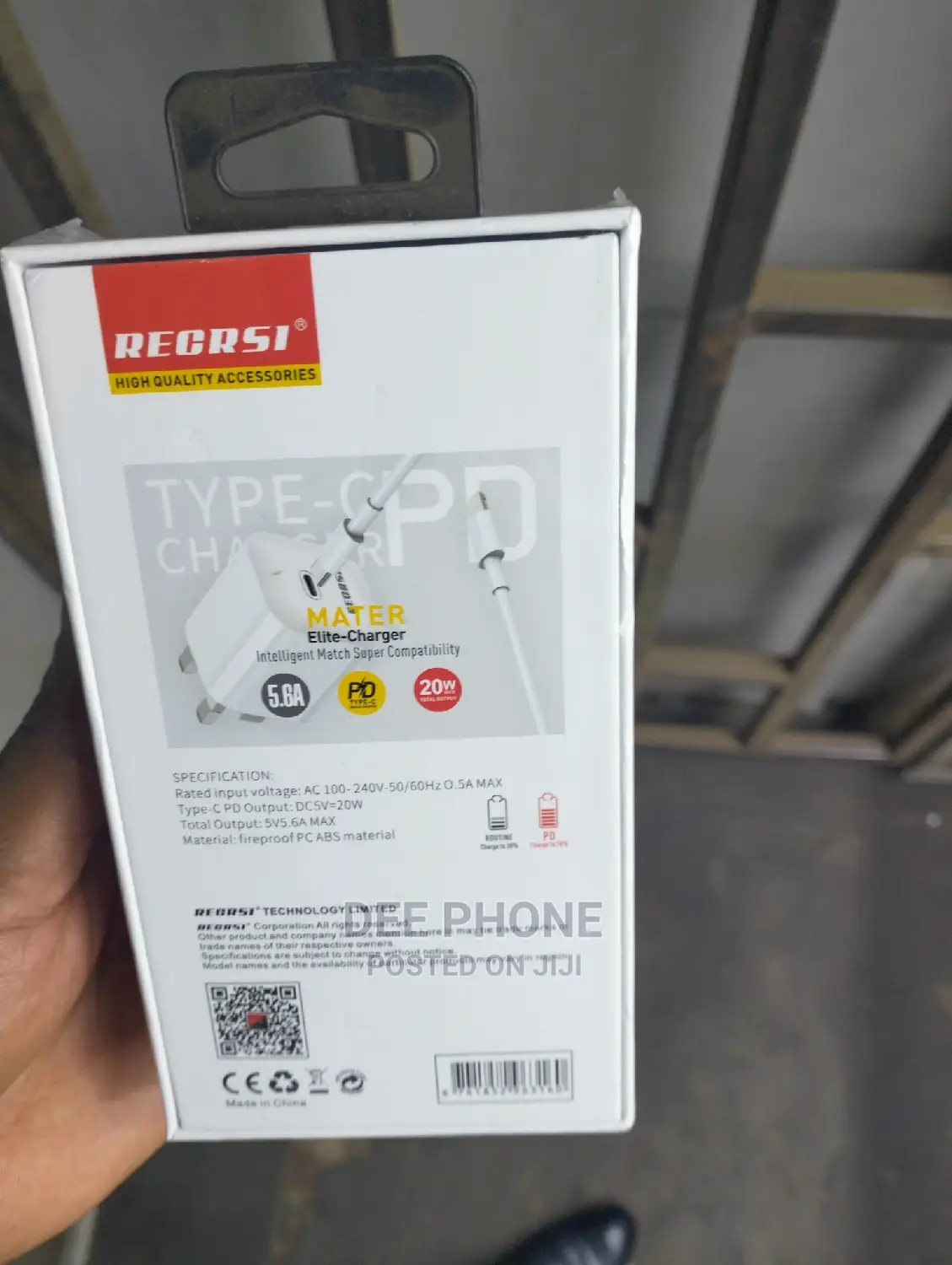 Forest 20W Type C to Lighting Super Fast Charging Charger