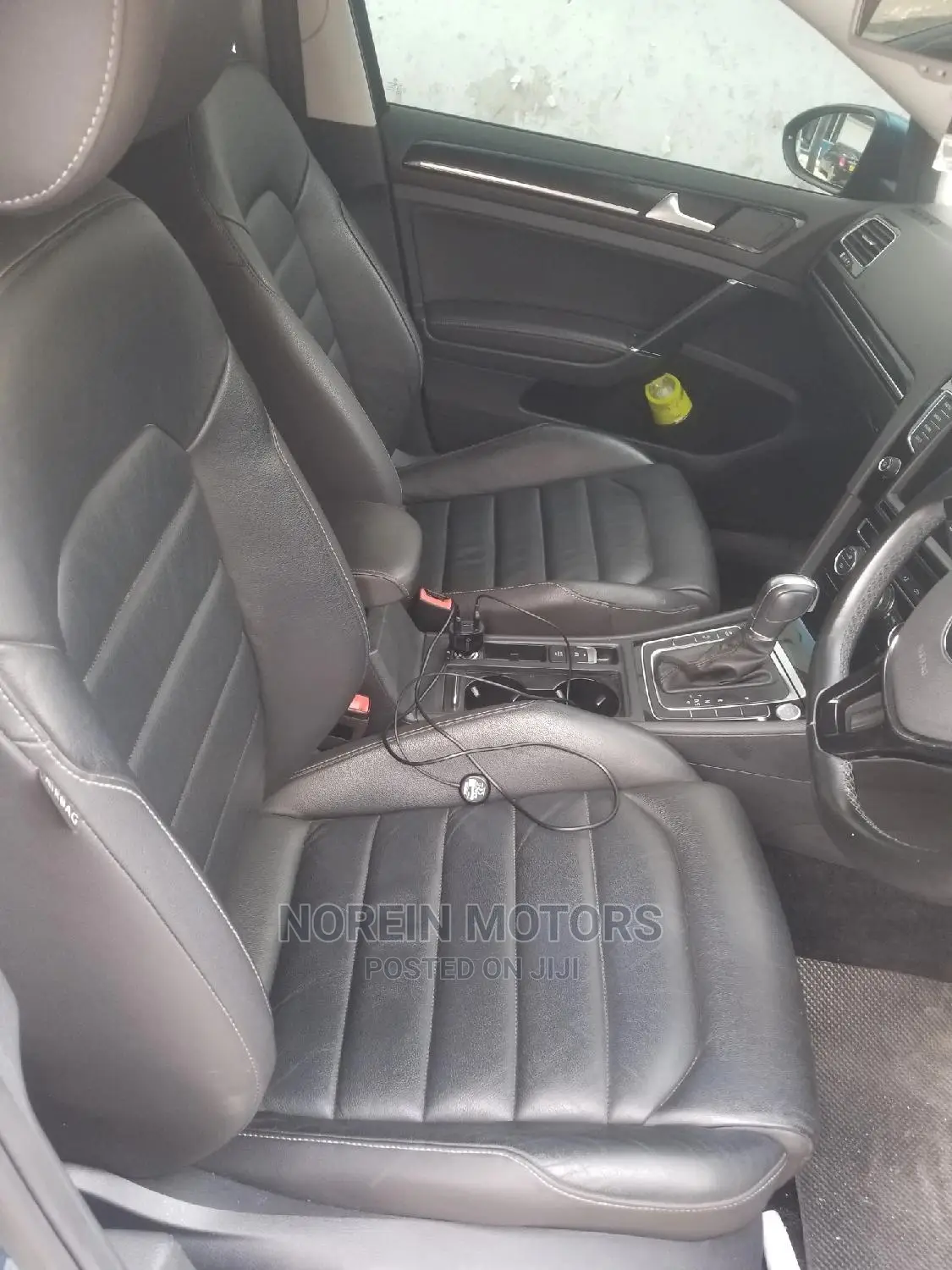 Volkswagen Golf 2014 Blue