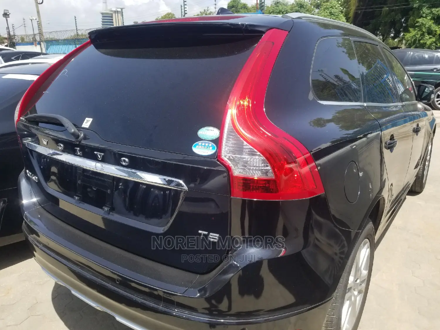 Volvo XC60 T5 FWD 2015 Black