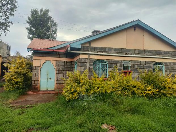 Nyeri/Skuta 3 Bedroomed House - thumbnail 4