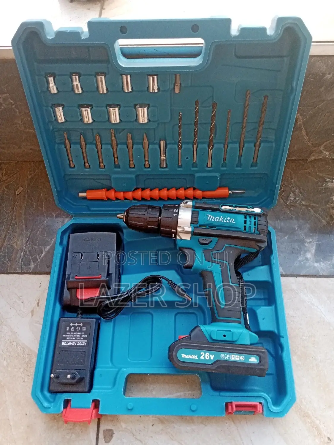 2 Batteries Cordless Drill