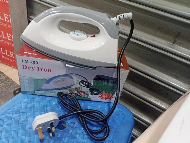 DC Dry Iron Box