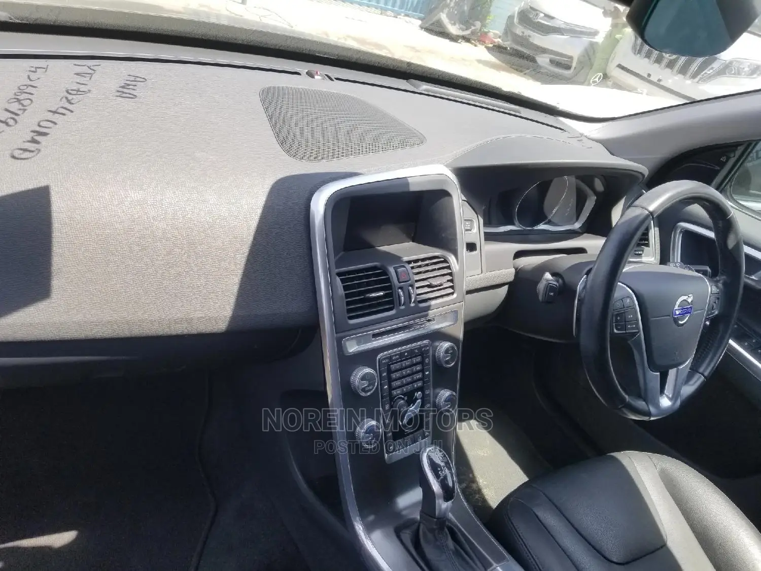 Volvo XC60 T5 FWD 2015 Black