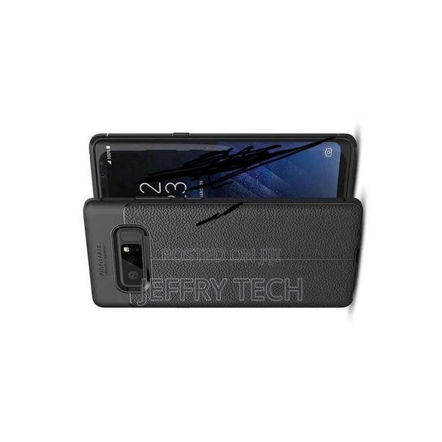 Samsung Auto Focus Soft Back Cover for Galaxy Note 8 - Black - main view