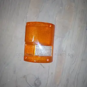 Corner Lens Fuso Old Model/Kichwa Ng'ombe