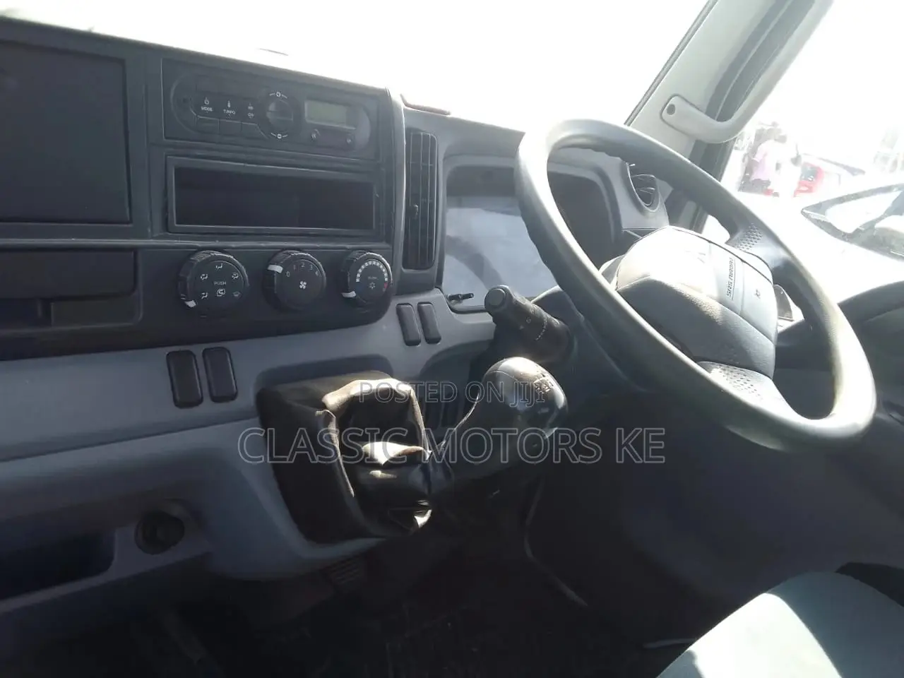 Mitsubishi Fuso Canter, 3 Ton Capacity, Manual Diesel
