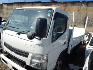Mitsubishi Fuso Canter, 3 Ton Capacity, Manual Diesel