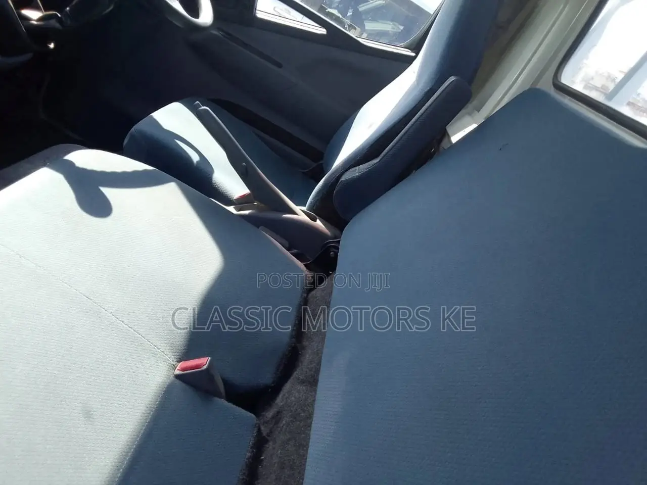 Mitsubishi Canter//3000cc Diesel//Manual//3 Tons Capacity