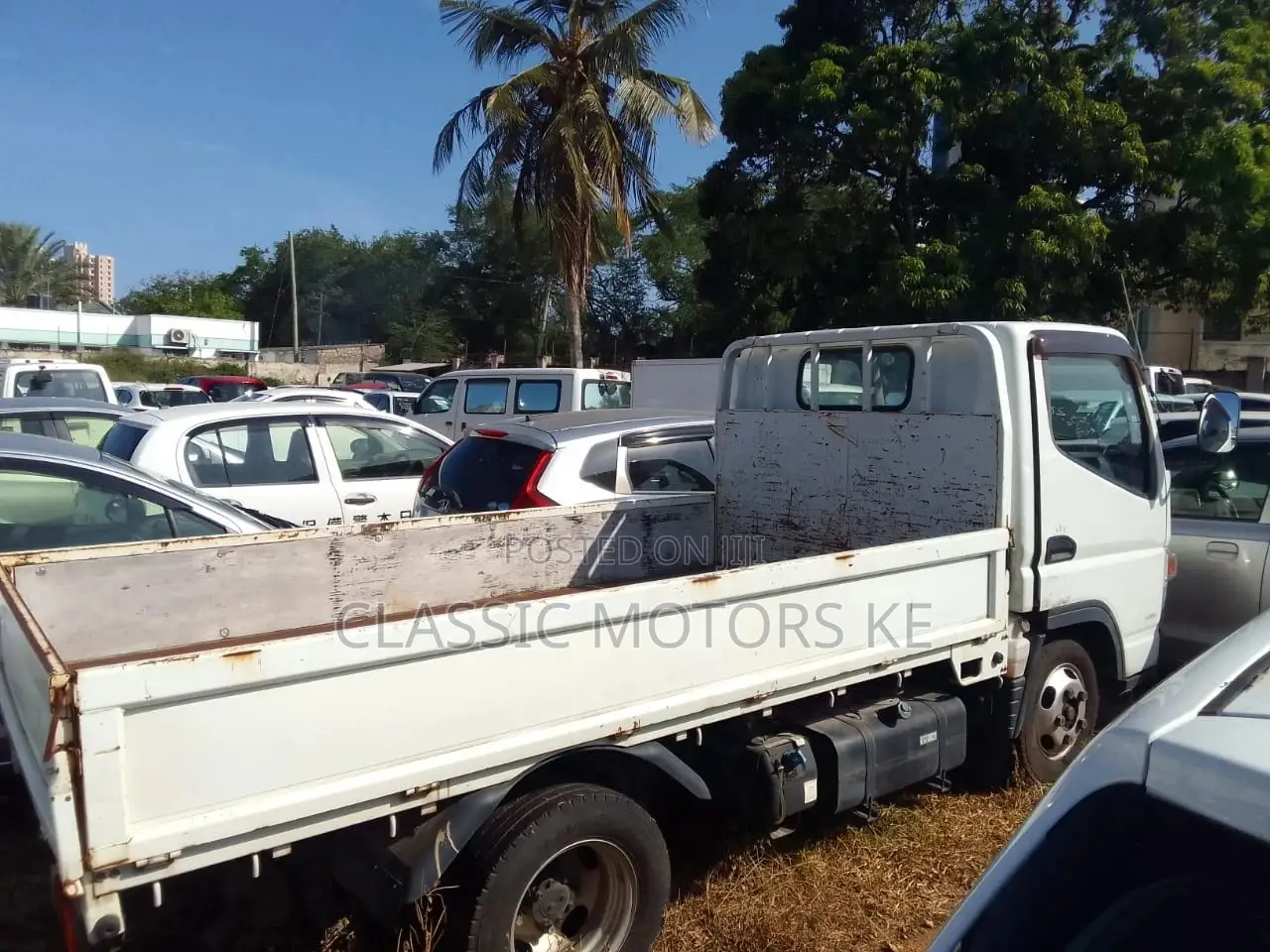 Mitsubishi Canter//3000cc Diesel//Manual//3 Tons Capacity