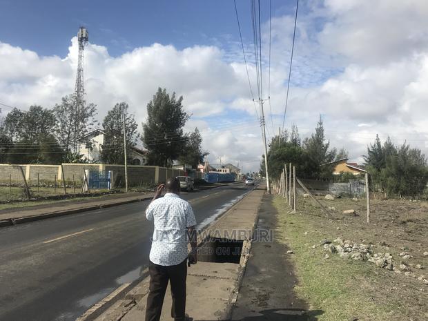 50 By100 Plot on Tarmac Syokimau’S - thumbnail 4