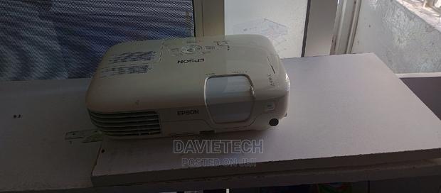 Refurbished Epson EB-X9 - thumbnail 4