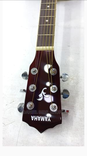 Yamaha Guitar Acoustic - thumbnail 2
