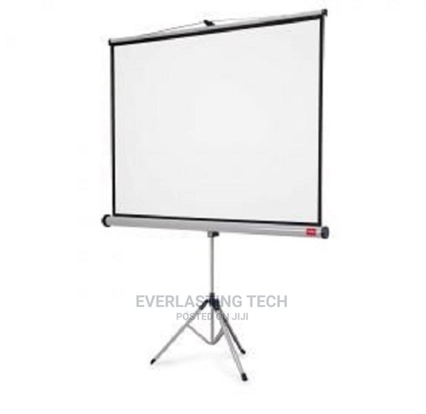 Techcom Tc Tps 2180 Tripod Projector Screen 180 X 180 - thumbnail 3