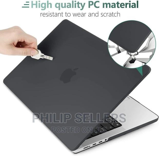 Macbook Pro 13 Inch M2 2022 Release Protective Hard Shell Ca - thumbnail 3